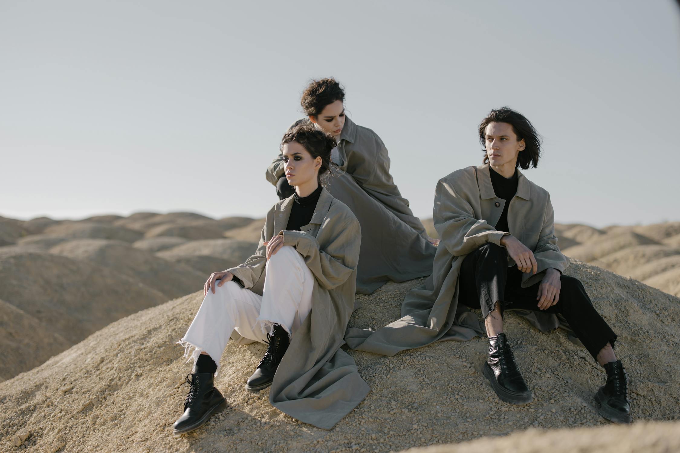 ITNOR: Clothes to Wear in The Desert