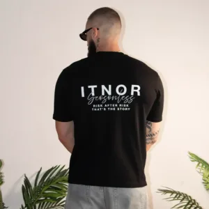 seasonless-tsheit-in-black